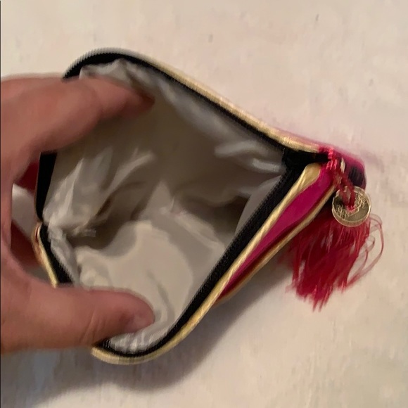 Original China Small Zip Case with pouch. - Picture 3 of 3